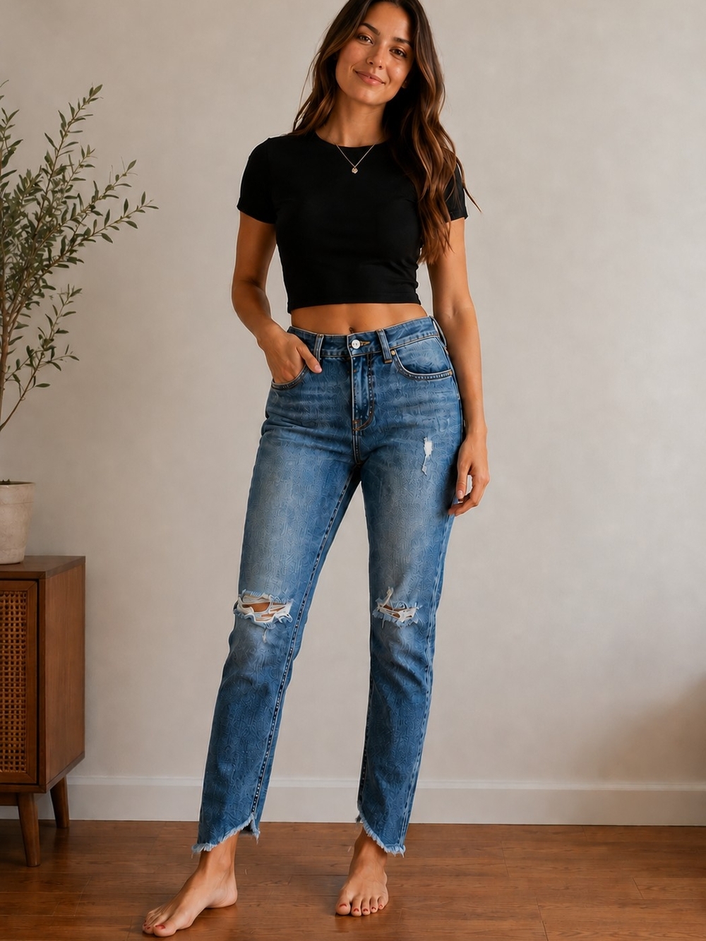 sneak peek skinny blue denim jeans with distressed Us 5